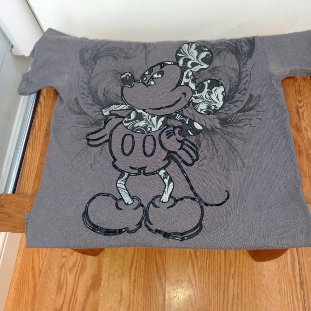 Gray Mickey Mouse T-Shirt Unisex Adult Small
